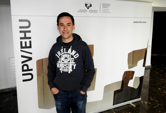 Álvaro Castaños, premio XXIII Concurso Matemáticas UPVEHU
